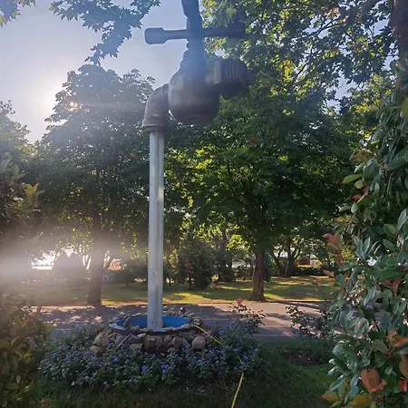 Apartment Deni's By The Sea -