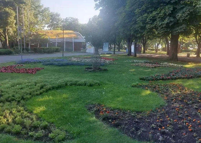 Deni's By The Sea - Бургас