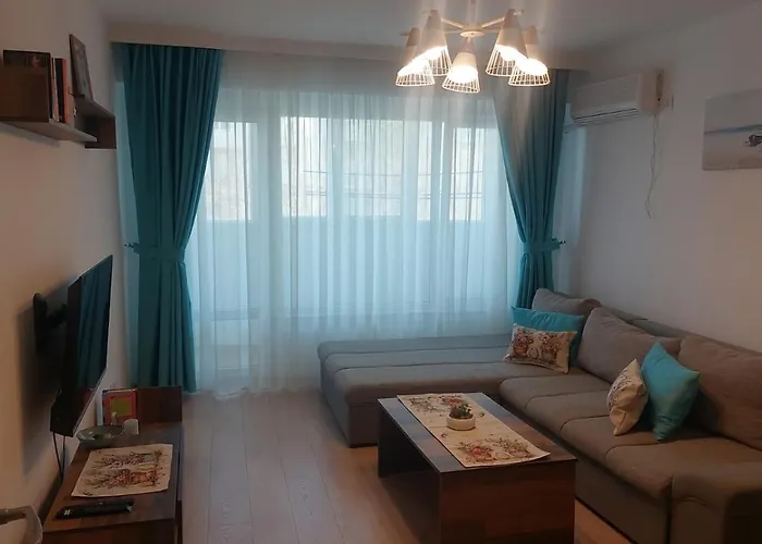 Deni's By The Sea - Бургас