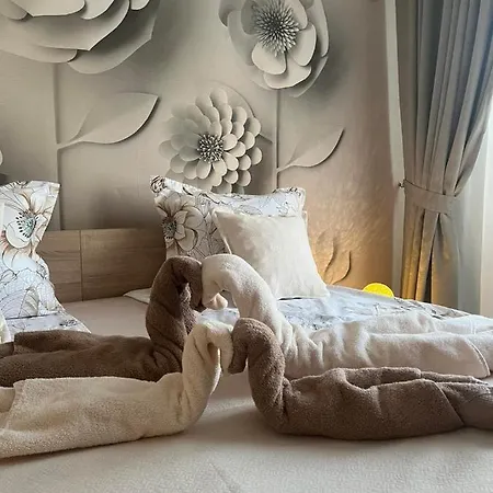 아파트 Deni's By The Sea - *