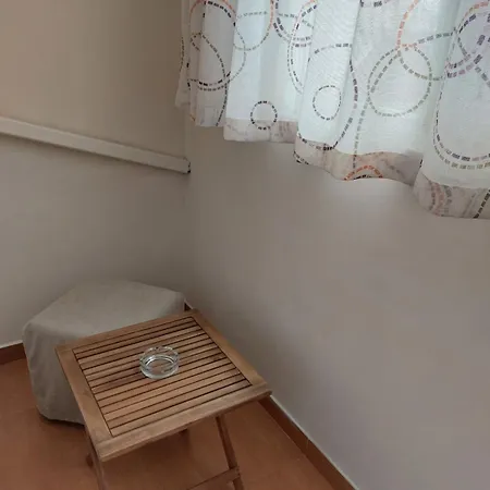 Deni's By The Sea - Appartement