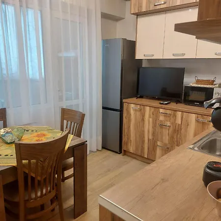 Deni's By The Sea - 아파트 부르가스