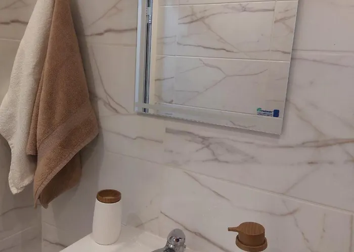 Deni's By The Sea - شقة بورغاس